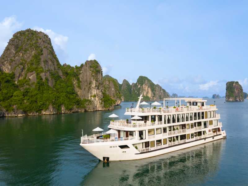 Hermes Cruise - Your Luxurious Escape - 3 Days 2 Nights - Halong Bay & Lanha Bay