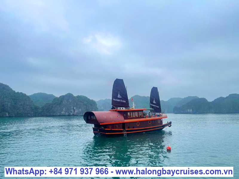 halong-private-cruise